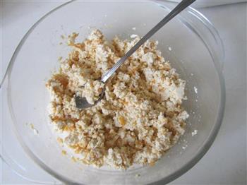 豆腐蛋黄翡翠包怎么做，豆腐蛋黄翡翠包怎么做好吃，豆腐蛋黄翡翠包做法