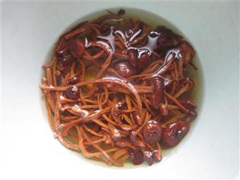 茶树菇炒粉怎么做，茶树菇炒粉怎么做好吃，茶树菇炒粉做法