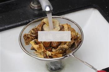 海底椰霸王花汤怎么做，海底椰霸王花汤怎么做好吃，海底椰霸王花汤做法