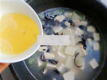 虾皮豆腐汤怎么做，虾皮豆腐汤怎么做好吃，虾皮豆腐汤做法