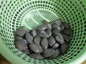 紫苏炒花甲螺怎么做，紫苏炒花甲螺怎么做好吃，紫苏炒花甲螺做法