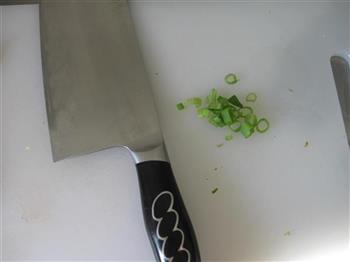 葱香椒盐锅巴怎么做，葱香椒盐锅巴怎么做好吃，葱香椒盐锅巴做法