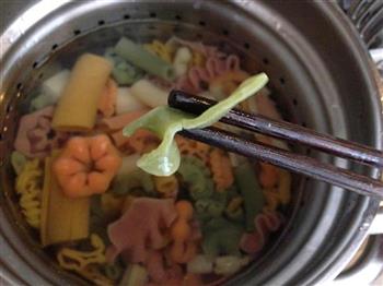 意式青酱海鲜面怎么做,意式青酱海鲜面怎么做好吃,意式青酱海鲜面做法 意式青酱海鲜面怎么做,意式青酱海鲜面怎么做好吃,意式青酱海鲜面做法