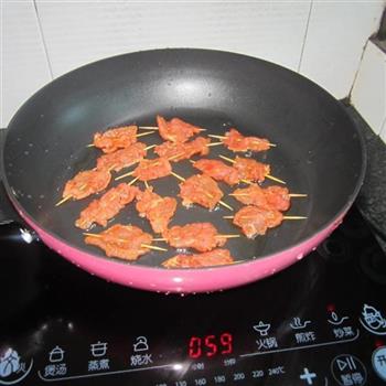 麻辣牙签肉串怎么做，麻辣牙签肉串怎么做好吃，麻辣牙签肉串做法