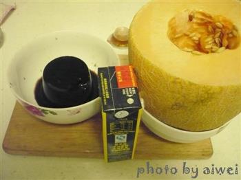 蜜瓜椰汁龟苓膏怎么做，蜜瓜椰汁龟苓膏怎么做好吃，蜜瓜椰汁龟苓膏做法