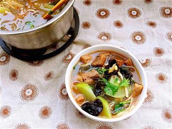 家常淮南牛肉汤怎么做，家常淮南牛肉汤怎么做好吃，家常淮南牛肉汤做法