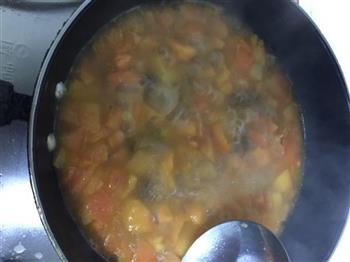 牛肉柿子汤怎么做，牛肉柿子汤怎么做好吃，牛肉柿子汤做法