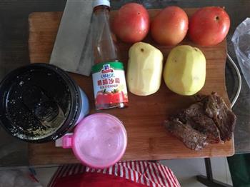 牛肉柿子汤怎么做，牛肉柿子汤怎么做好吃，牛肉柿子汤做法