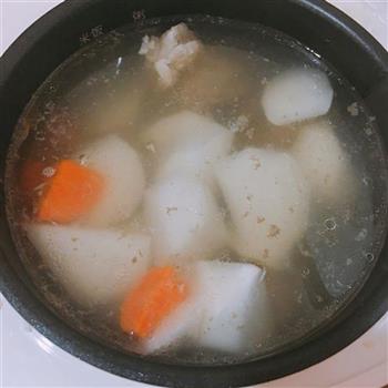 萝卜筒骨汤怎么做，萝卜筒骨汤怎么做好吃，萝卜筒骨汤做法