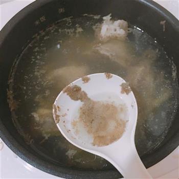 萝卜筒骨汤怎么做，萝卜筒骨汤怎么做好吃，萝卜筒骨汤做法