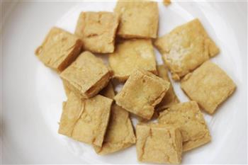 自制绍兴臭豆腐怎么做，自制绍兴臭豆腐怎么做好吃，自制绍兴臭豆腐做法