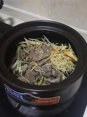 灯芯草麦冬猪心汤怎么做，灯芯草麦冬猪心汤怎么做好吃，灯芯草麦冬猪心汤做法