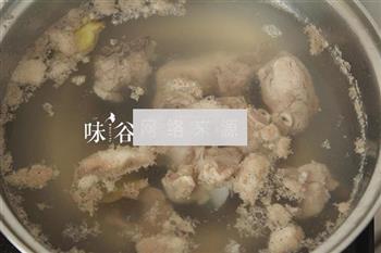 罗汉果淮山猪骨汤怎么做，罗汉果淮山猪骨汤怎么做好吃，罗汉果淮山猪骨汤做法