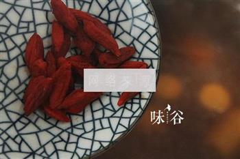 罗汉果淮山猪骨汤怎么做，罗汉果淮山猪骨汤怎么做好吃，罗汉果淮山猪骨汤做法