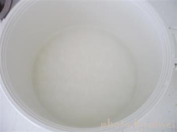 玫瑰芝麻凉糕怎么做，玫瑰芝麻凉糕怎么做好吃，玫瑰芝麻凉糕做法