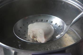 鸡丝凉面怎么做，鸡丝凉面怎么做好吃，鸡丝凉面做法