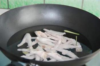 怪味鸡爪怎么做，怪味鸡爪怎么做好吃，怪味鸡爪做法