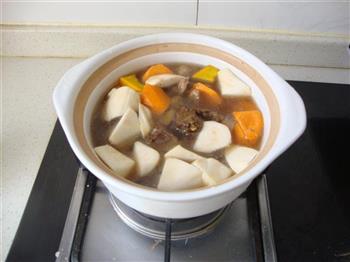 牛肉南瓜盅怎么做，牛肉南瓜盅怎么做好吃，牛肉南瓜盅做法