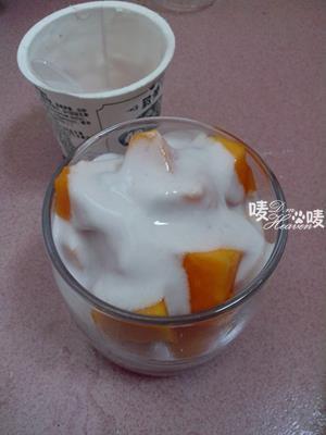 木瓜酸奶杯怎么做，木瓜酸奶杯怎么做好吃，木瓜酸奶杯做法