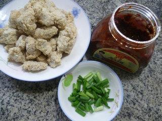 酸辣鸡米花怎么做，酸辣鸡米花怎么做好吃，酸辣鸡米花做法