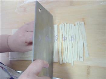 金线油塔怎么做，金线油塔怎么做好吃，金线油塔做法