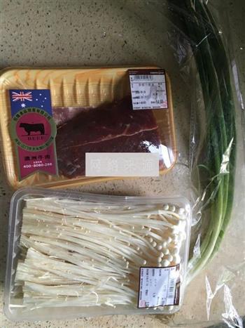 金针菇牛肉汤怎么做，金针菇牛肉汤怎么做好吃，金针菇牛肉汤做法
