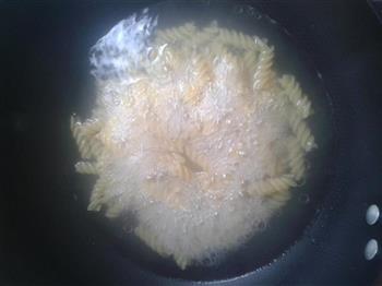 中式通心粉怎么做，中式通心粉怎么做好吃，中式通心粉做法