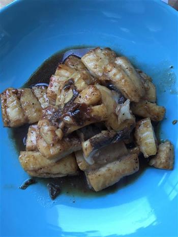 黑椒碟鱼怎么做，黑椒碟鱼怎么做好吃，黑椒碟鱼做法