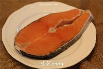 柠香三文鱼扒怎么做，柠香三文鱼扒怎么做好吃，柠香三文鱼扒做法