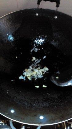 香菇糯米翅怎么做，香菇糯米翅怎么做好吃，香菇糯米翅做法