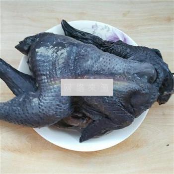 当归花生红枣炖乌鸡怎么做，当归花生红枣炖乌鸡怎么做好吃，当归花生红枣炖乌鸡做法