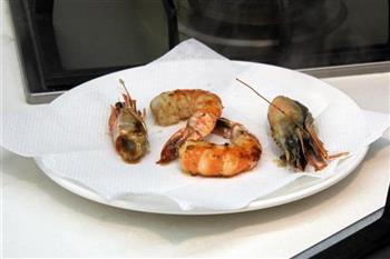 黑虎虾带子沙律怎么做，黑虎虾带子沙律怎么做好吃，黑虎虾带子沙律做法