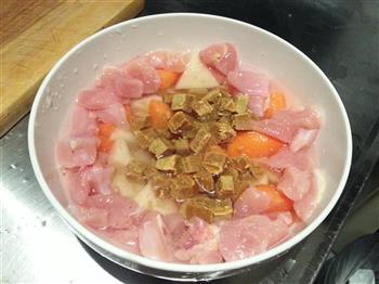 咖喱鸡块怎么做，咖喱鸡块怎么做好吃，咖喱鸡块做法