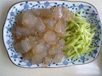 麻汁焖子怎么做，麻汁焖子怎么做好吃，麻汁焖子做法