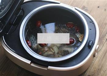 沙参玉竹老鸭汤怎么做，沙参玉竹老鸭汤怎么做好吃，沙参玉竹老鸭汤做法