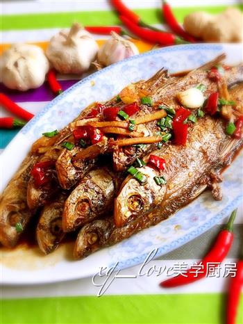 干烧参条鱼怎么做，干烧参条鱼怎么做好吃，干烧参条鱼做法