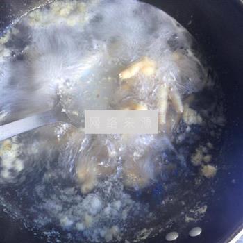 花生鸡爪汤怎么做，花生鸡爪汤怎么做好吃，花生鸡爪汤做法