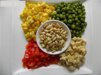 天贝松仁玉米怎么做，天贝松仁玉米怎么做好吃，天贝松仁玉米做法