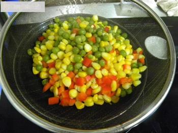 天贝松仁玉米怎么做，天贝松仁玉米怎么做好吃，天贝松仁玉米做法