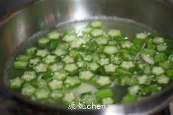 黑椒汁三文鱼扒怎么做，黑椒汁三文鱼扒怎么做好吃，黑椒汁三文鱼扒做法