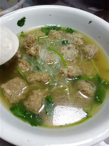 羊肉丸子粉丝汤怎么做，羊肉丸子粉丝汤怎么做好吃，羊肉丸子粉丝汤做法
