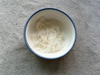甜丝丝的椰奶燕窝怎么做，甜丝丝的椰奶燕窝怎么做好吃，甜丝丝的椰奶燕窝做法