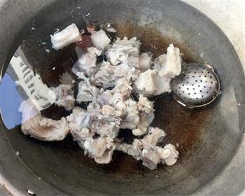 冬瓜羊排汤怎么做，冬瓜羊排汤怎么做好吃，冬瓜羊排汤做法