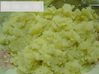 自制土豆饼怎么做，自制土豆饼怎么做好吃，自制土豆饼做法