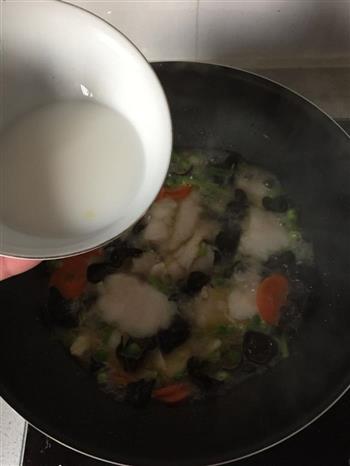 糟溜鱼片怎么做，糟溜鱼片怎么做好吃，糟溜鱼片做法