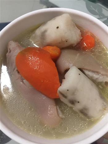 猪蹄煲红萝卜山药汤怎么做，猪蹄煲红萝卜山药汤怎么做好吃，猪蹄煲红萝卜山药汤做法