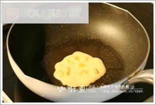 芒果丁蛋饼怎么做，芒果丁蛋饼怎么做好吃，芒果丁蛋饼做法