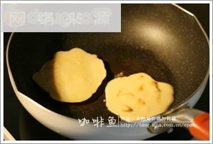 芒果丁蛋饼怎么做，芒果丁蛋饼怎么做好吃，芒果丁蛋饼做法
