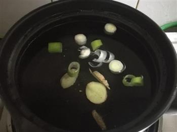 萝卜丝汆肉丸汤怎么做，萝卜丝汆肉丸汤怎么做好吃，萝卜丝汆肉丸汤做法