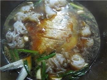 魔芋烧鲳鱼-酸碱平衡怎么做，魔芋烧鲳鱼-酸碱平衡怎么做好吃，魔芋烧鲳鱼-酸碱平衡做法